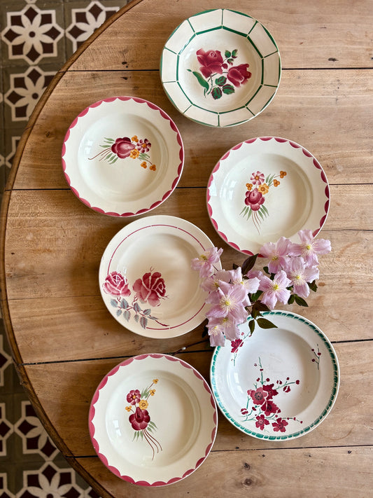 Lot de 6 assiettes creuses vintage dépareillées
