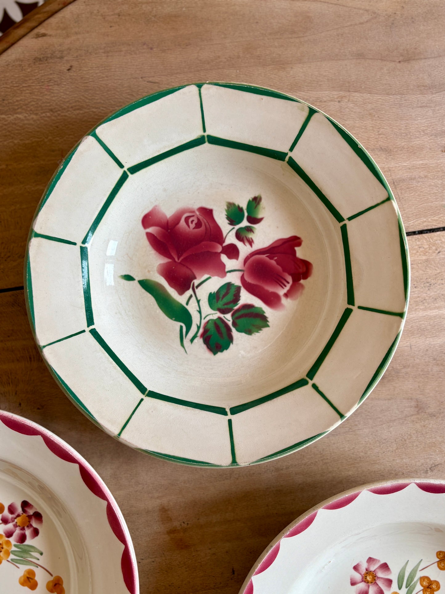 Lot de 6 assiettes creuses vintage dépareillées