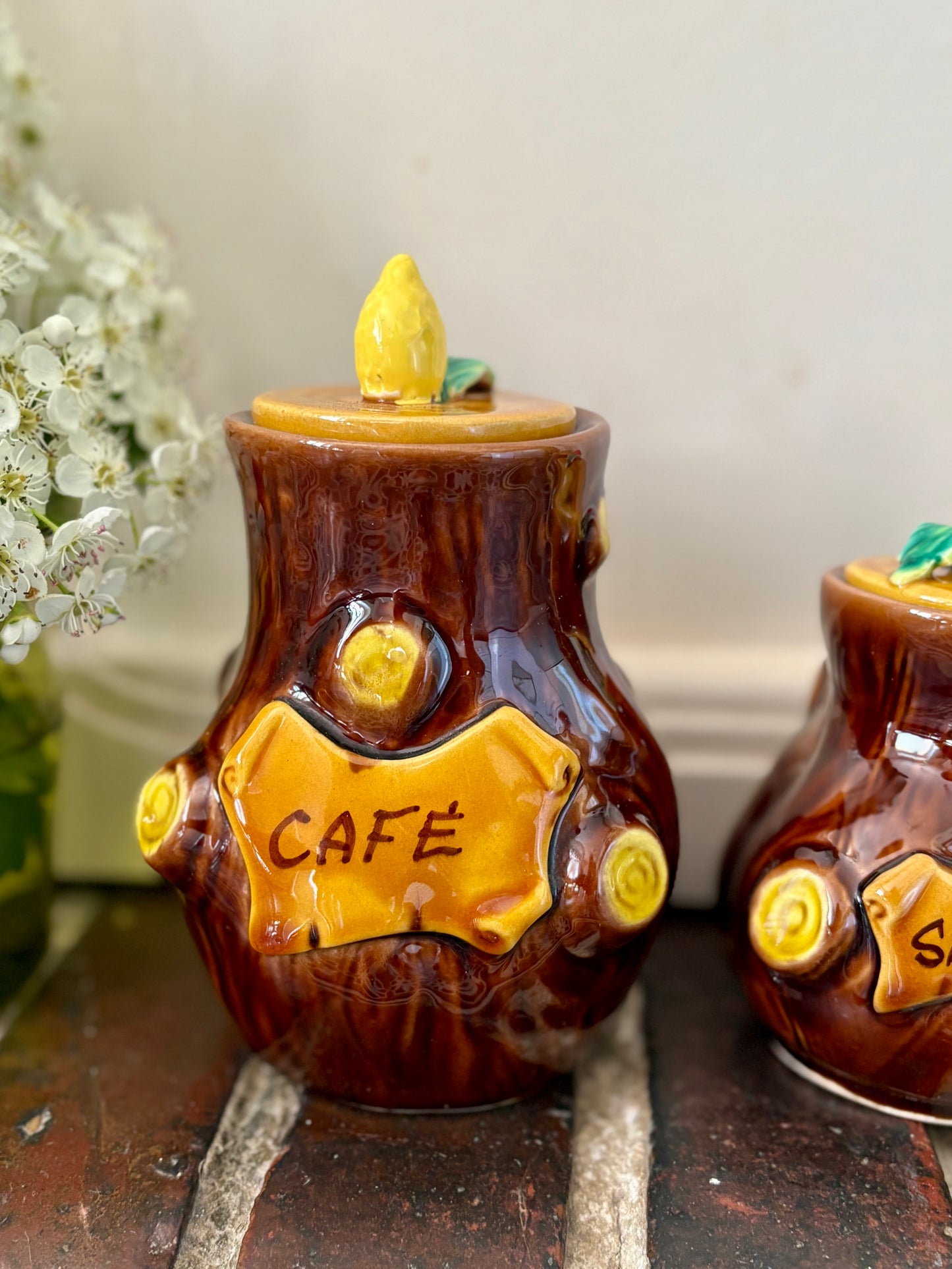 Lot de 5 pots à épices vintage en barbotine Ferlay - Vallauris