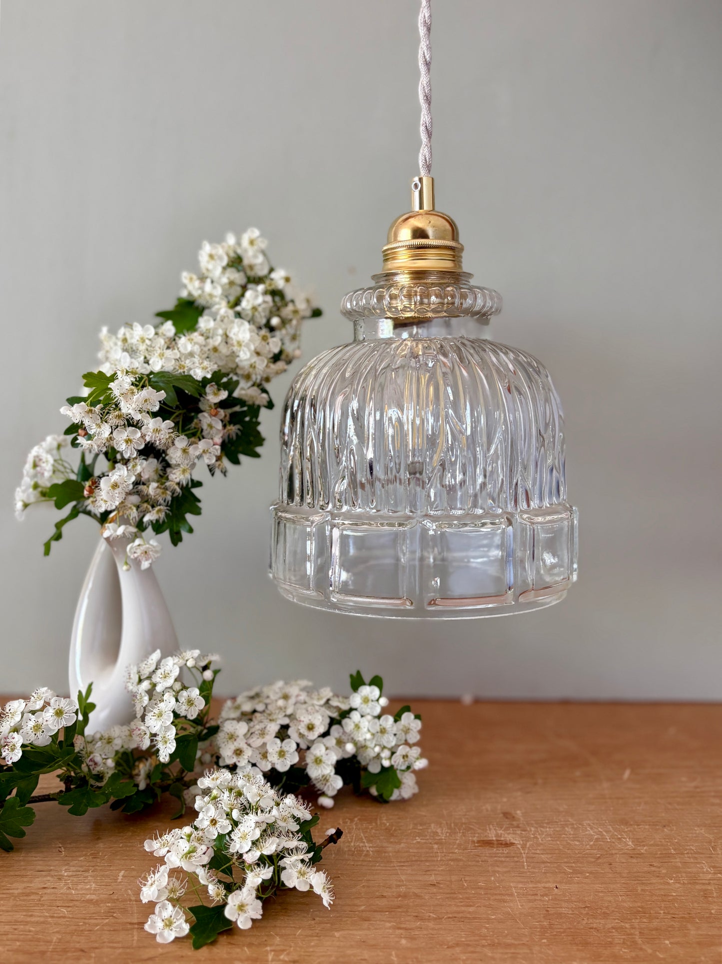 Suspension globe vintage en verre