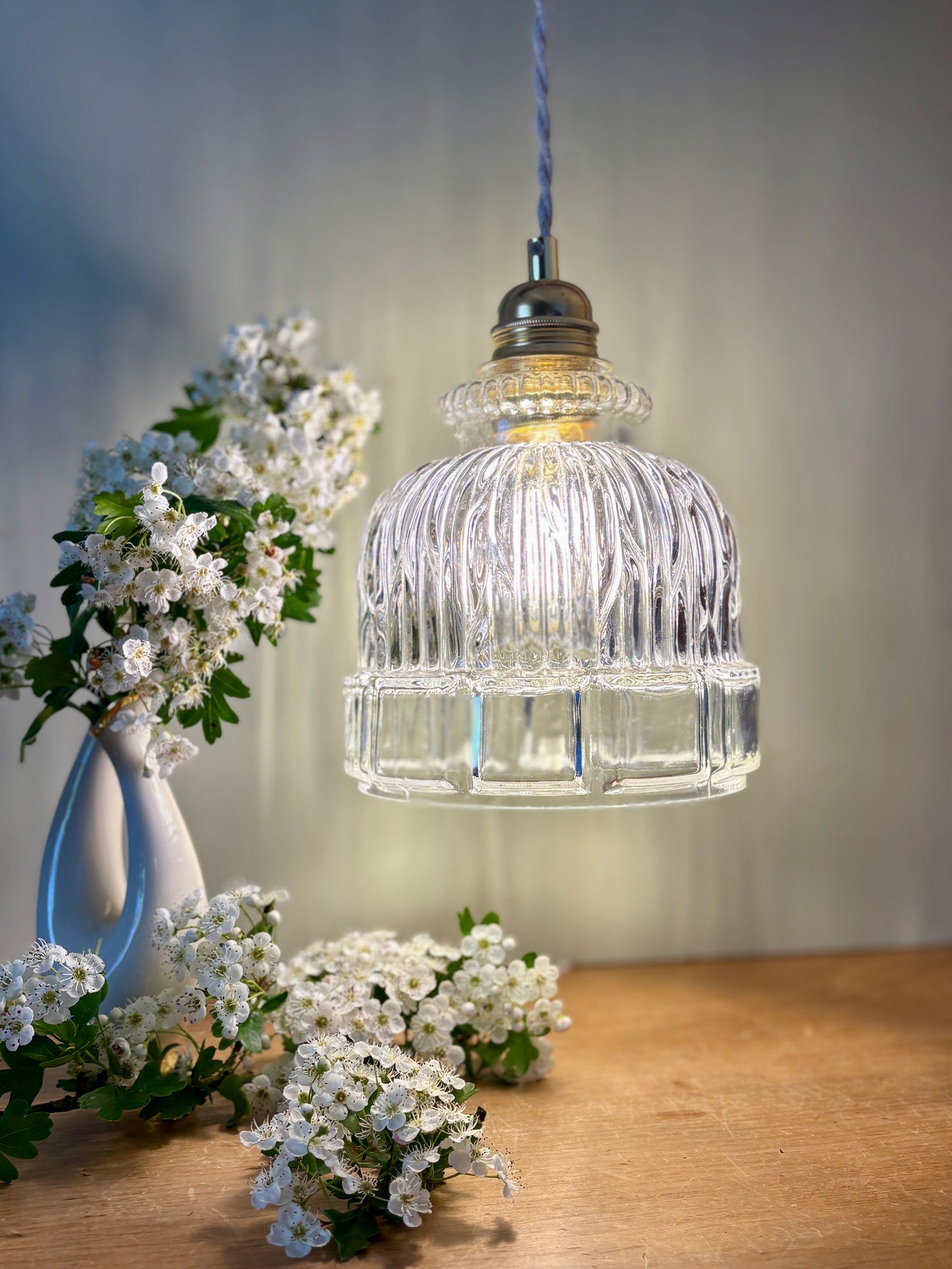 Suspension globe vintage en verre