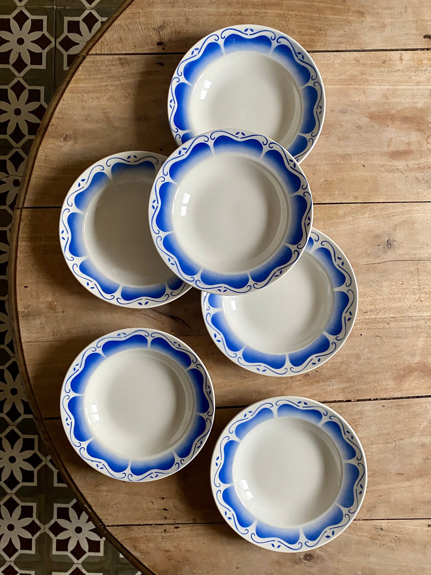 Lot de 6 assiettes creuses vintage