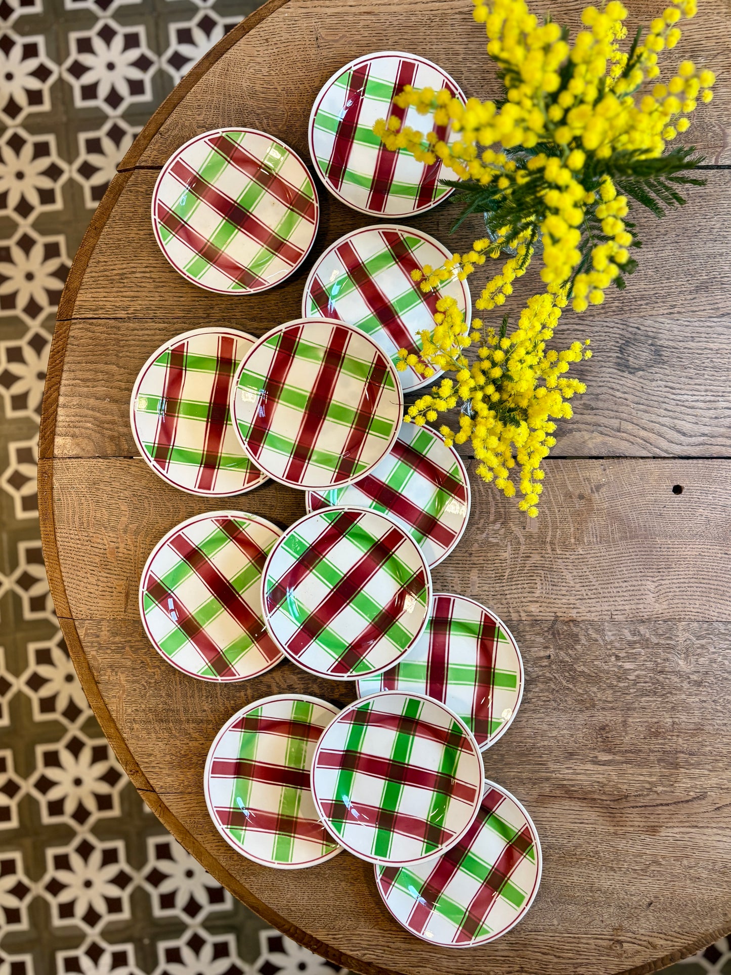 Lot de 12 assiettes dessert anciennes, modèle Sousse de Digoin Sarreguemines
