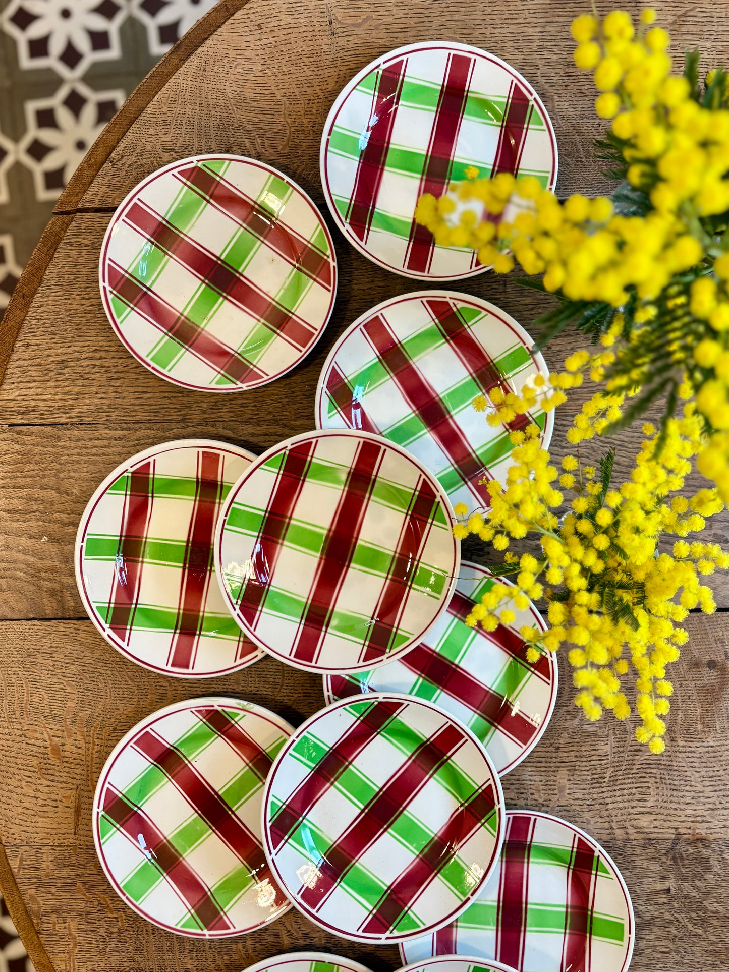 Lot de 12 assiettes dessert anciennes, modèle Sousse de Digoin Sarreguemines