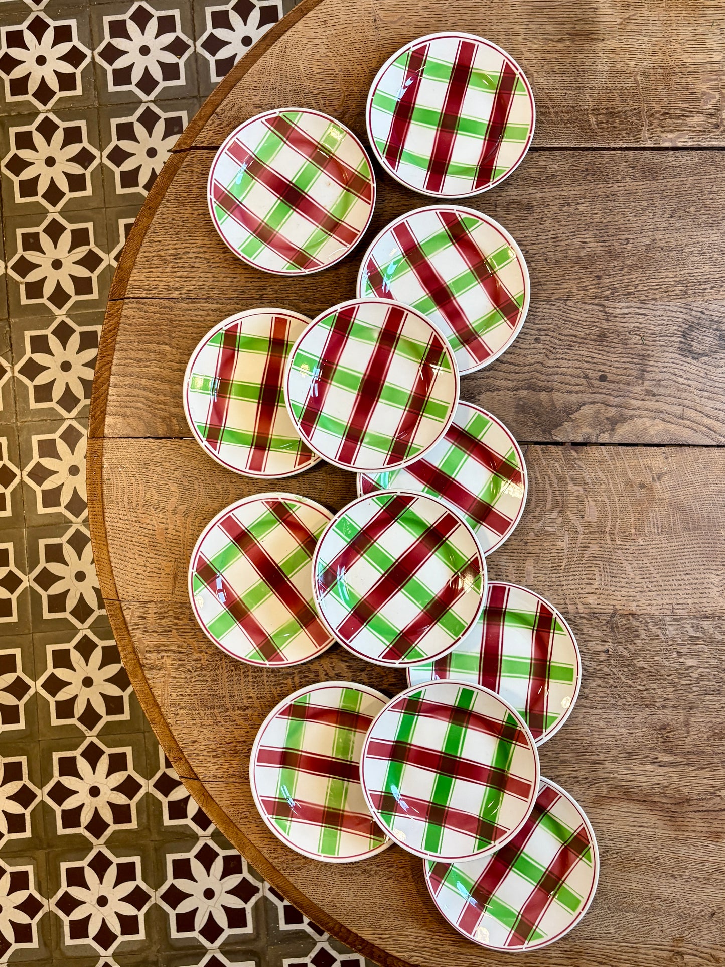 Lot de 12 assiettes dessert anciennes, modèle Sousse de Digoin Sarreguemines