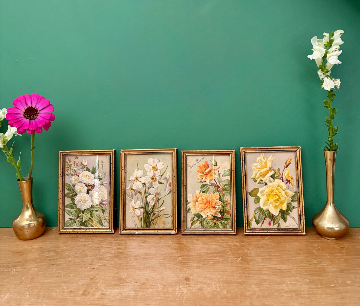 Lot de 4 cadres fleurs vintage