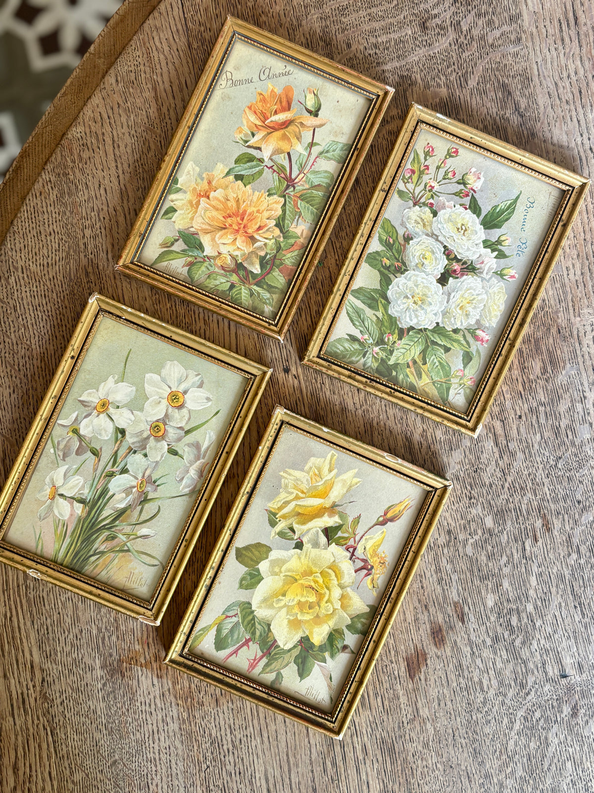 Lot de 4 cadres fleurs vintage