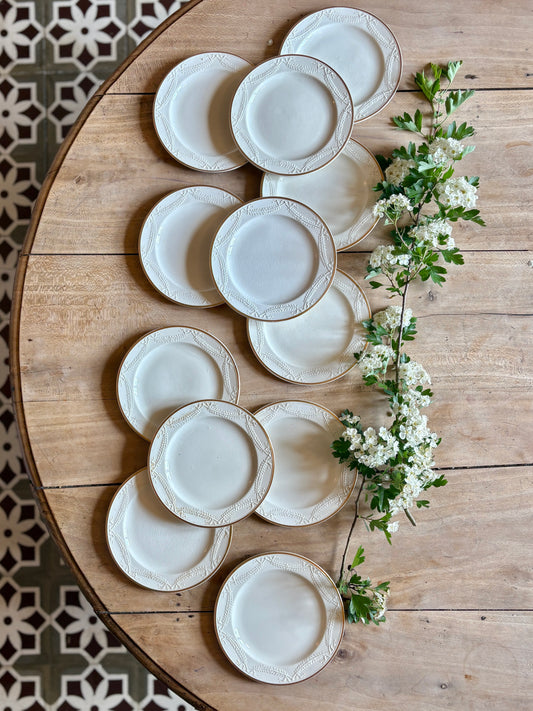 Lot de 12 assiettes à dessert anciennes modèle Rivoli de Badonvillier