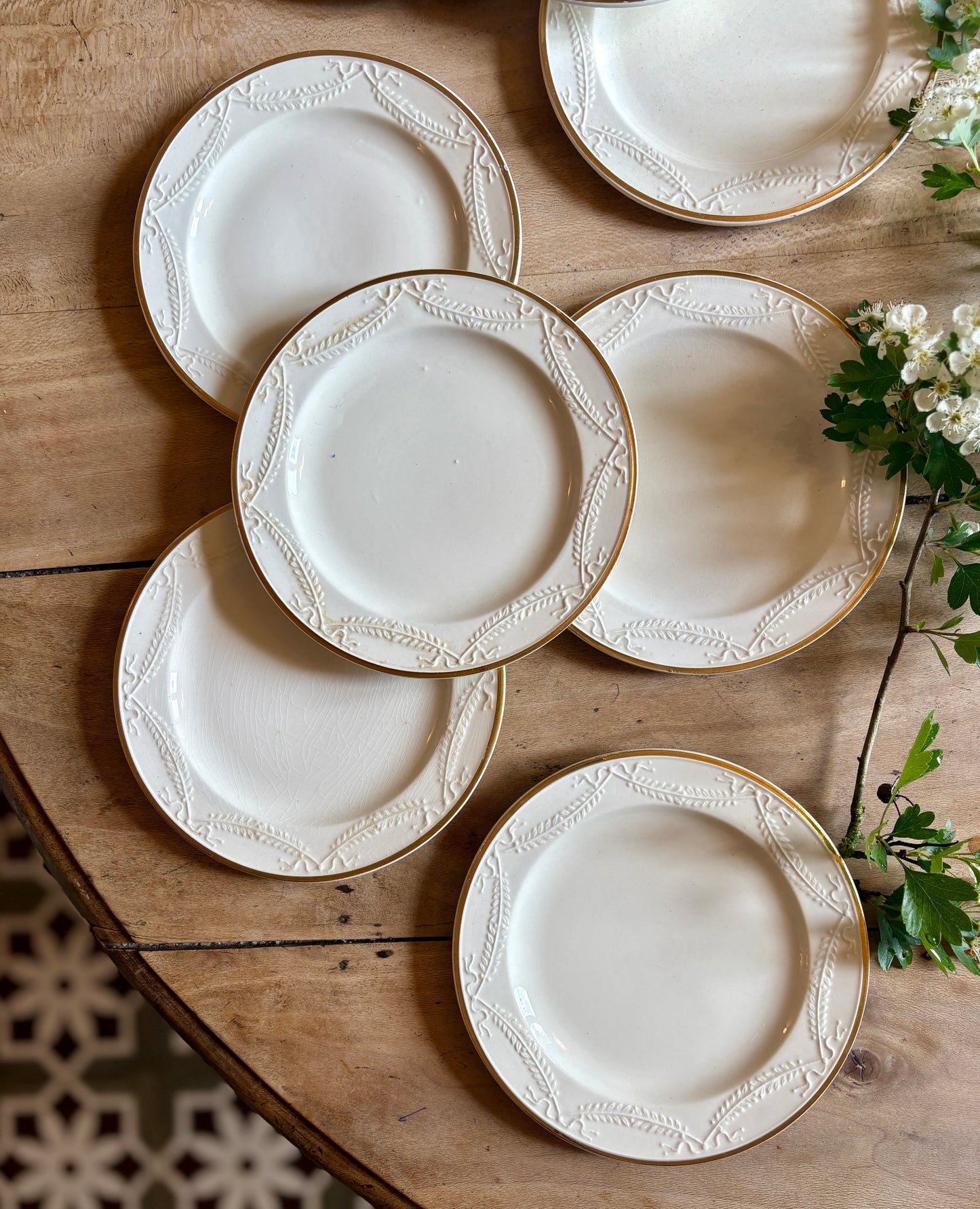Lot de 12 assiettes à dessert anciennes modèle Rivoli de Badonvillier