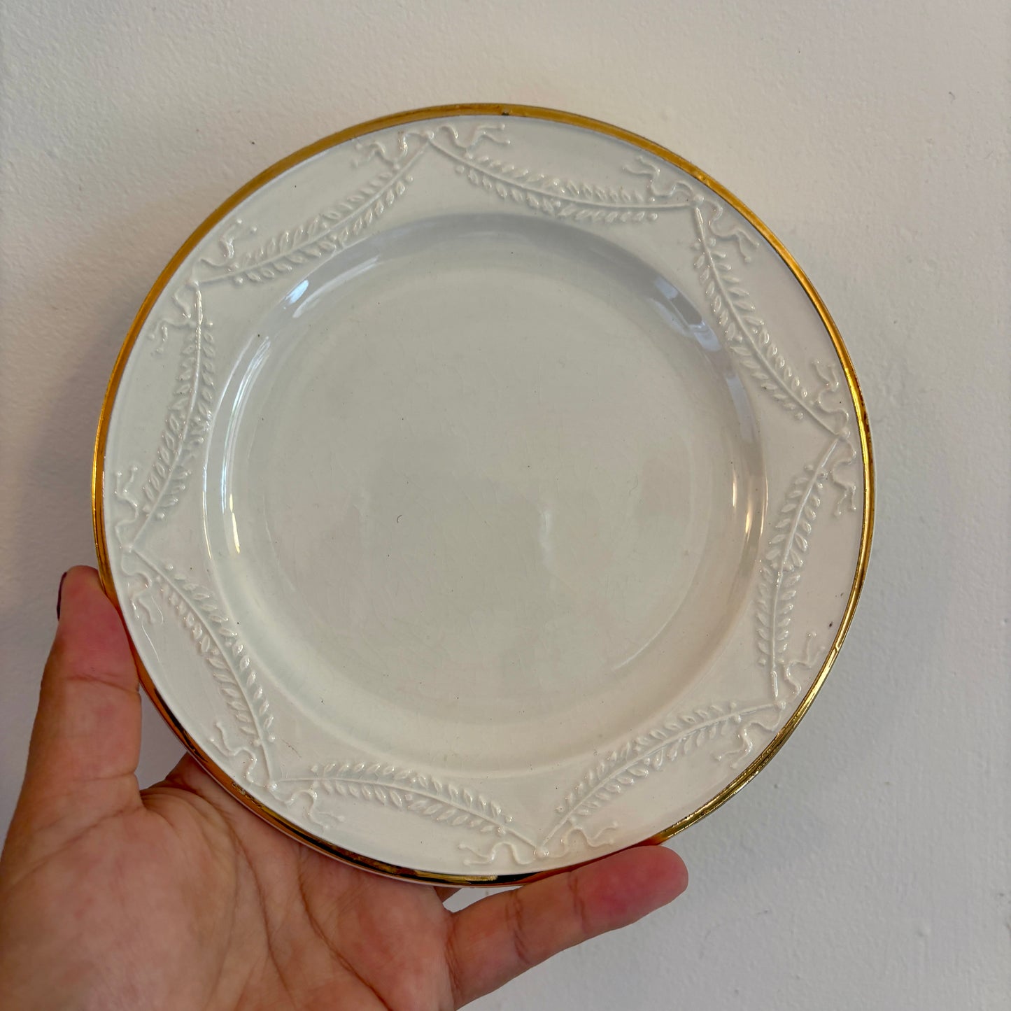 Lot de 12 assiettes à dessert anciennes modèle Rivoli de Badonvillier