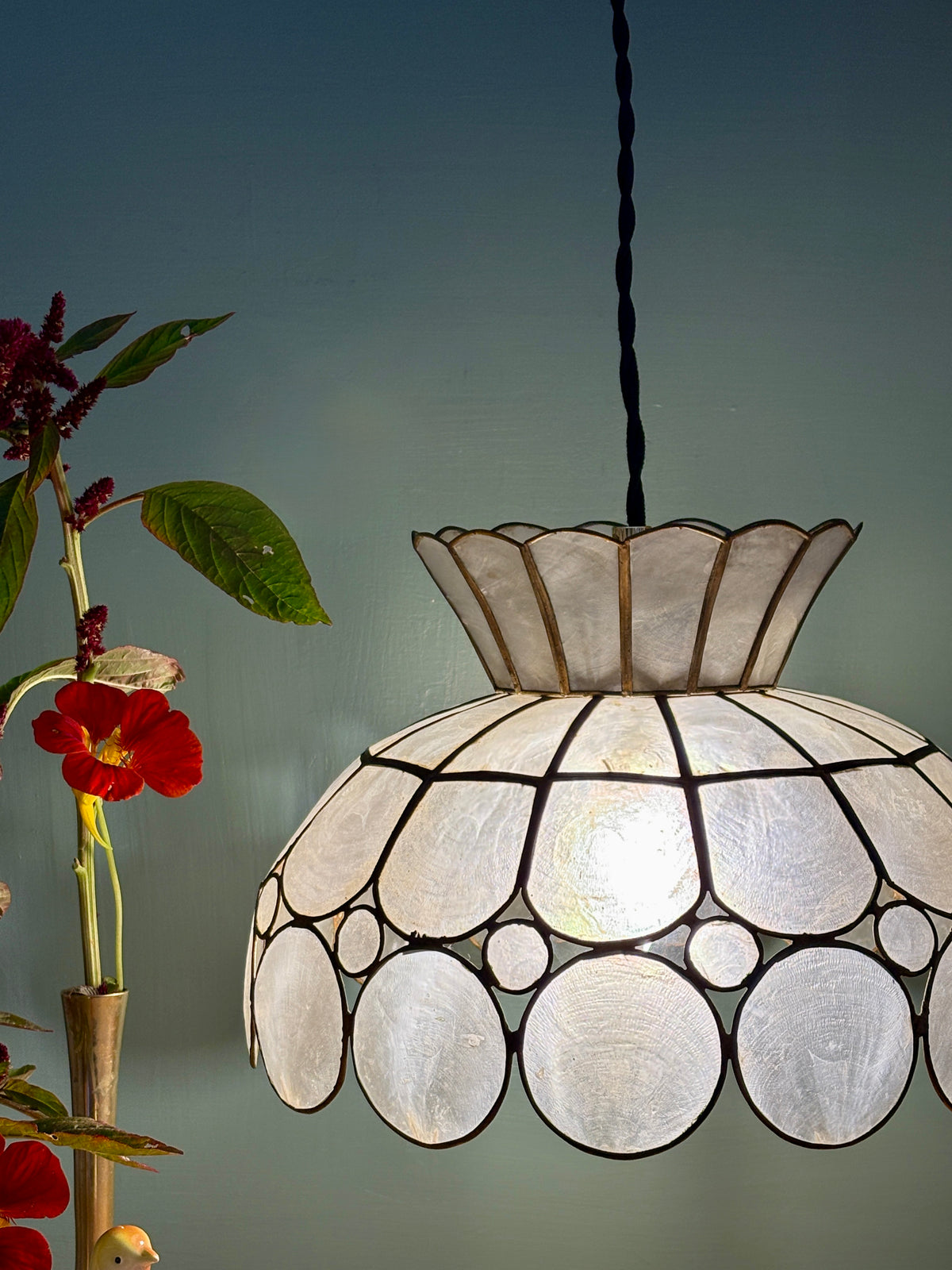 Suspension abat-jour vintage en nacre