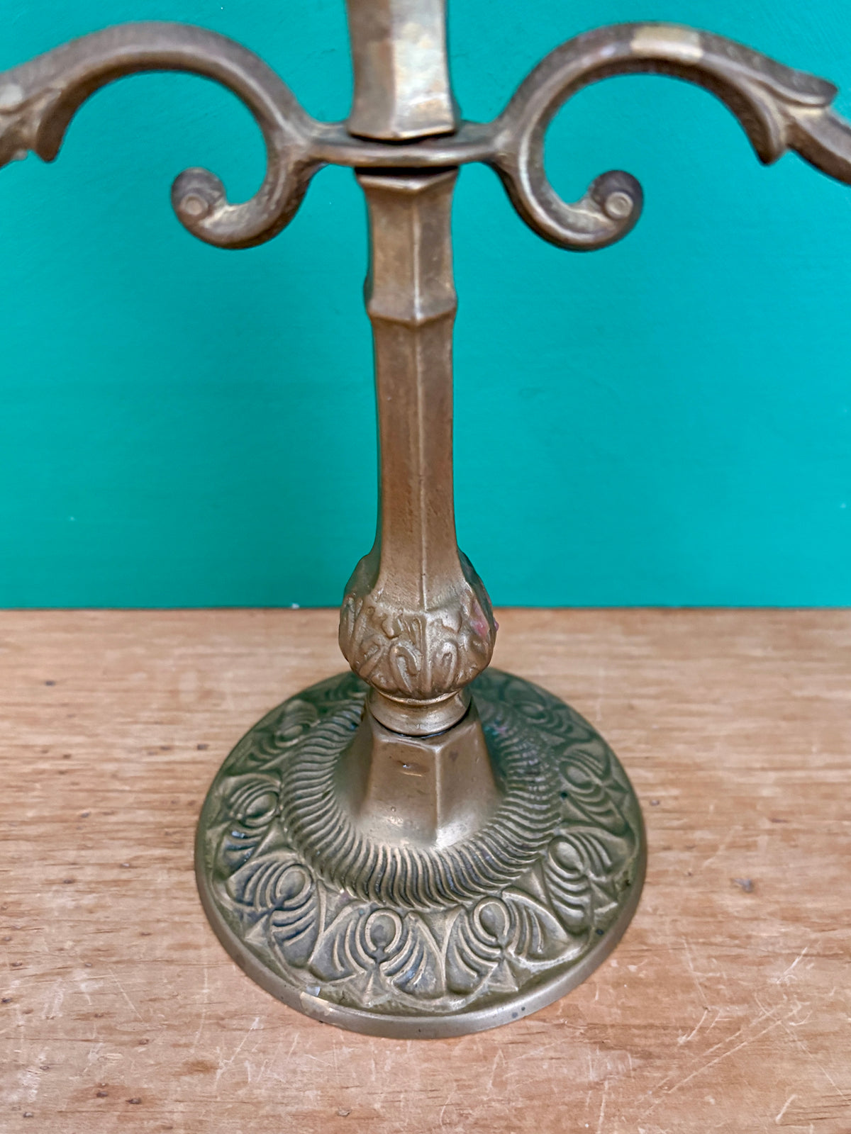 Paire de chandeliers vintage
