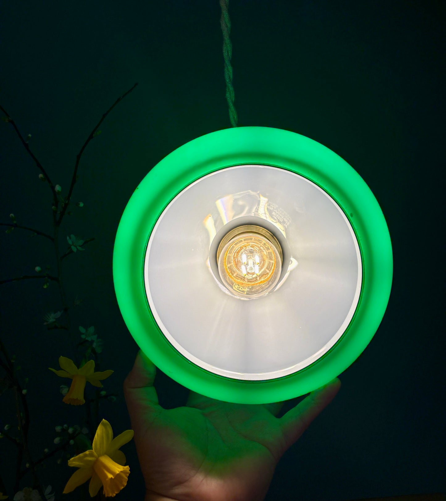 Suspension abat-jour vintage en opaline verte et blanche