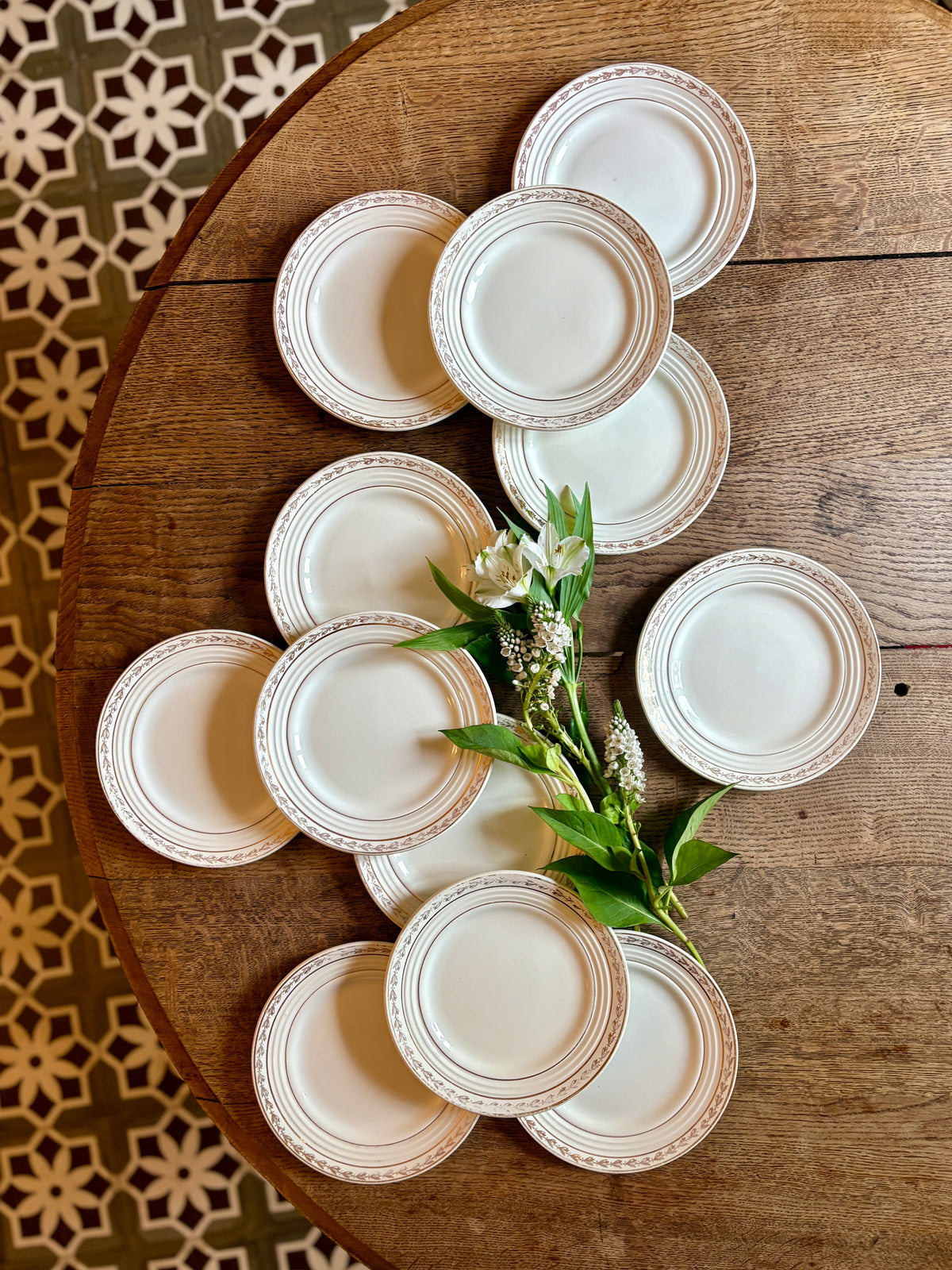 Lot de 12 assiettes à dessert vintage blanches et dorées Céranord