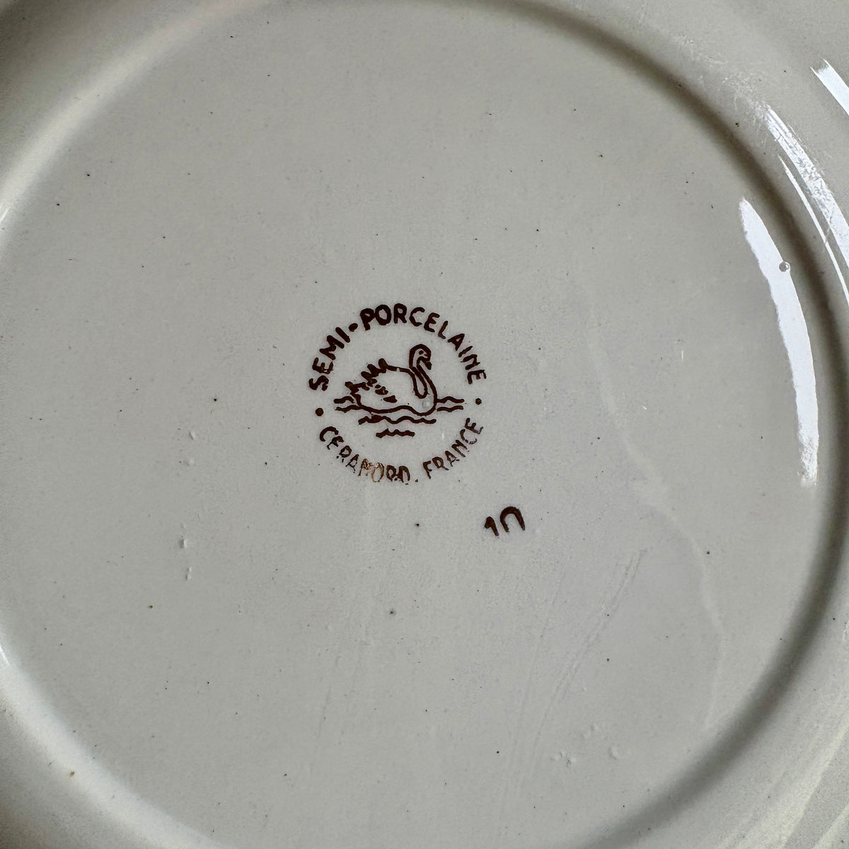 Lot de 12 assiettes à dessert vintage blanches et dorées Céranord