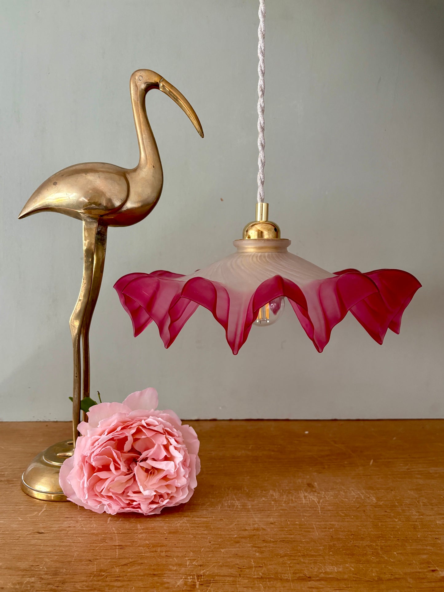 Suspension abat-jour vintage en verre dépoli mi rose mi transparent