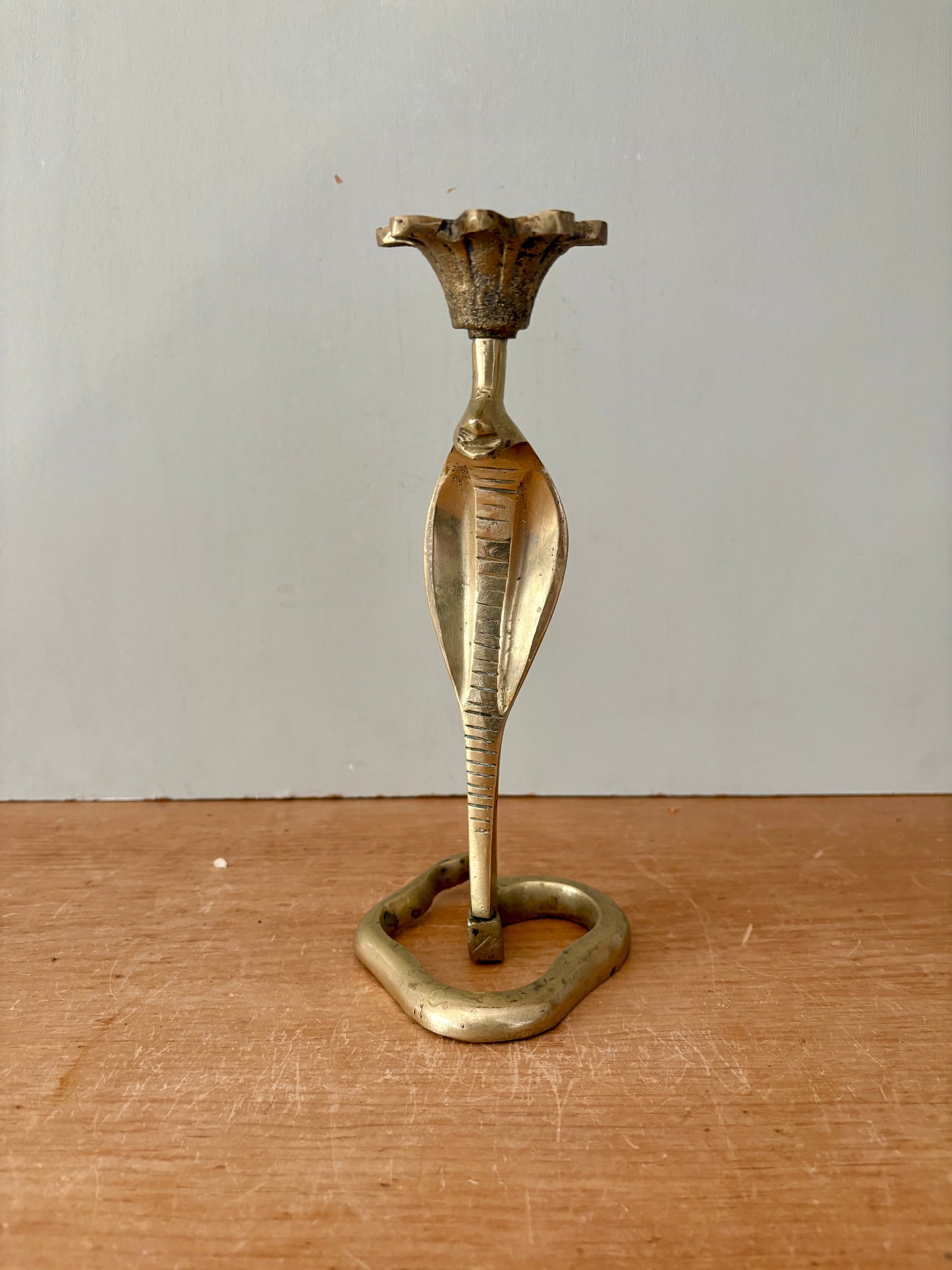 Bougeoir cobra vintage en laiton