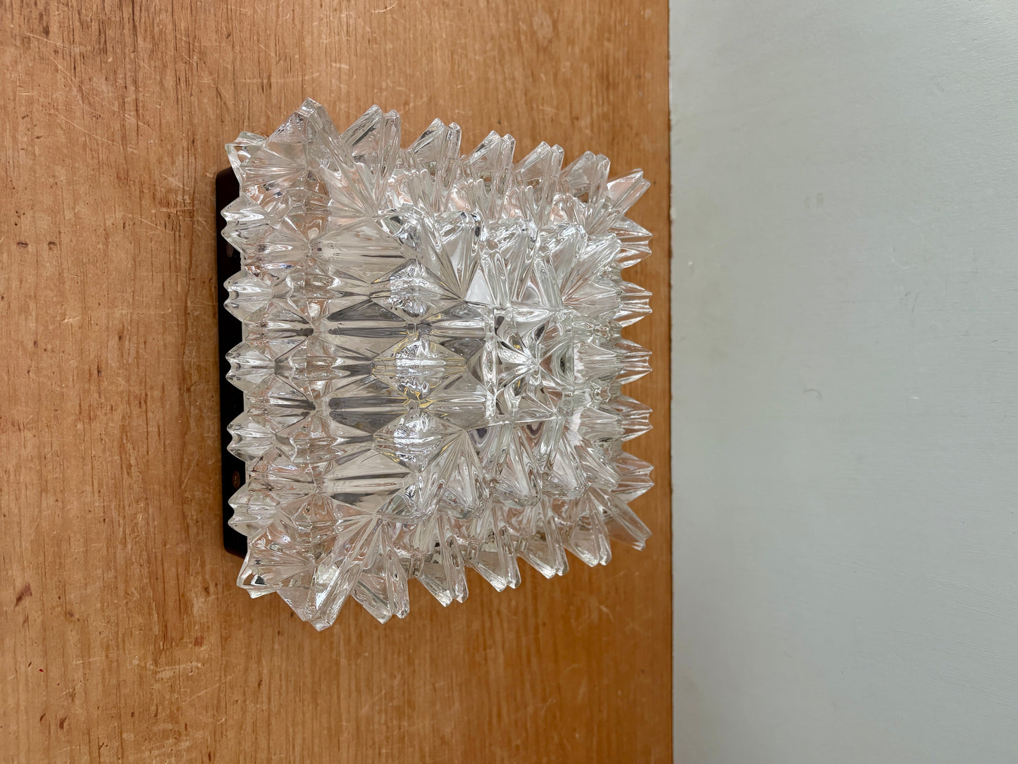 Plafonnier ou applique vintage en verre moulé - Limburg