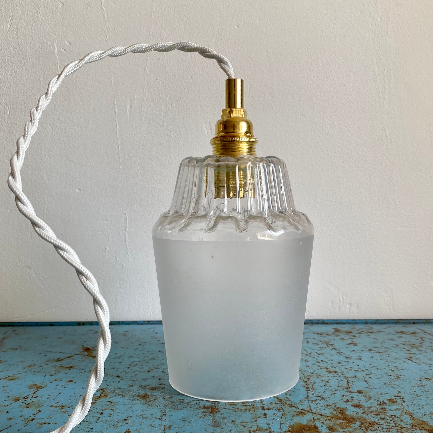 Baladeuse tulipe vintage en verre dépoli et transparent