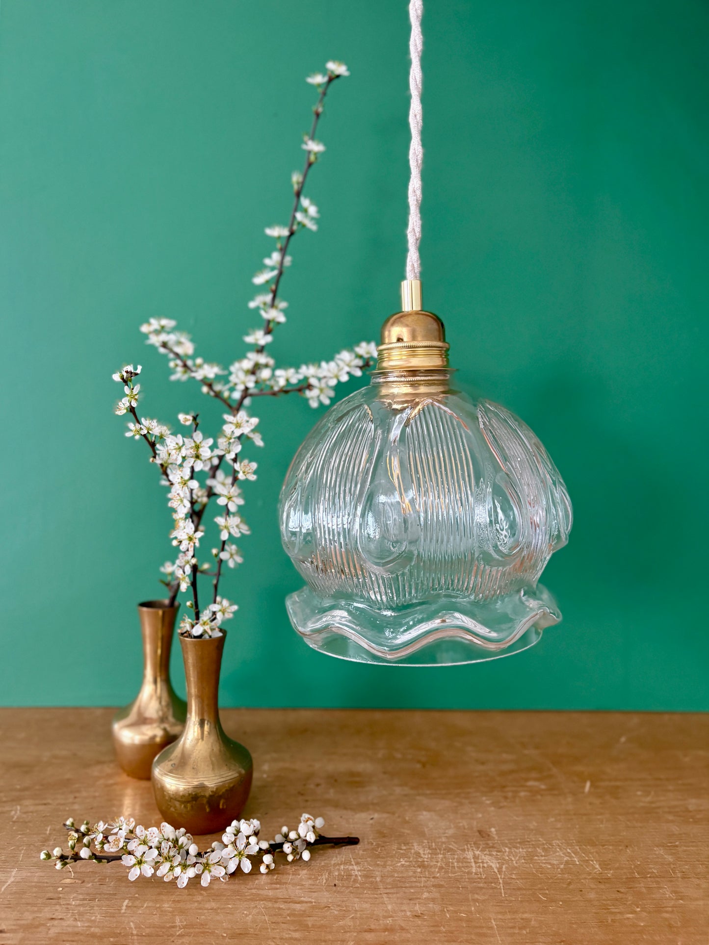 Suspension globe vintage en verre transparent