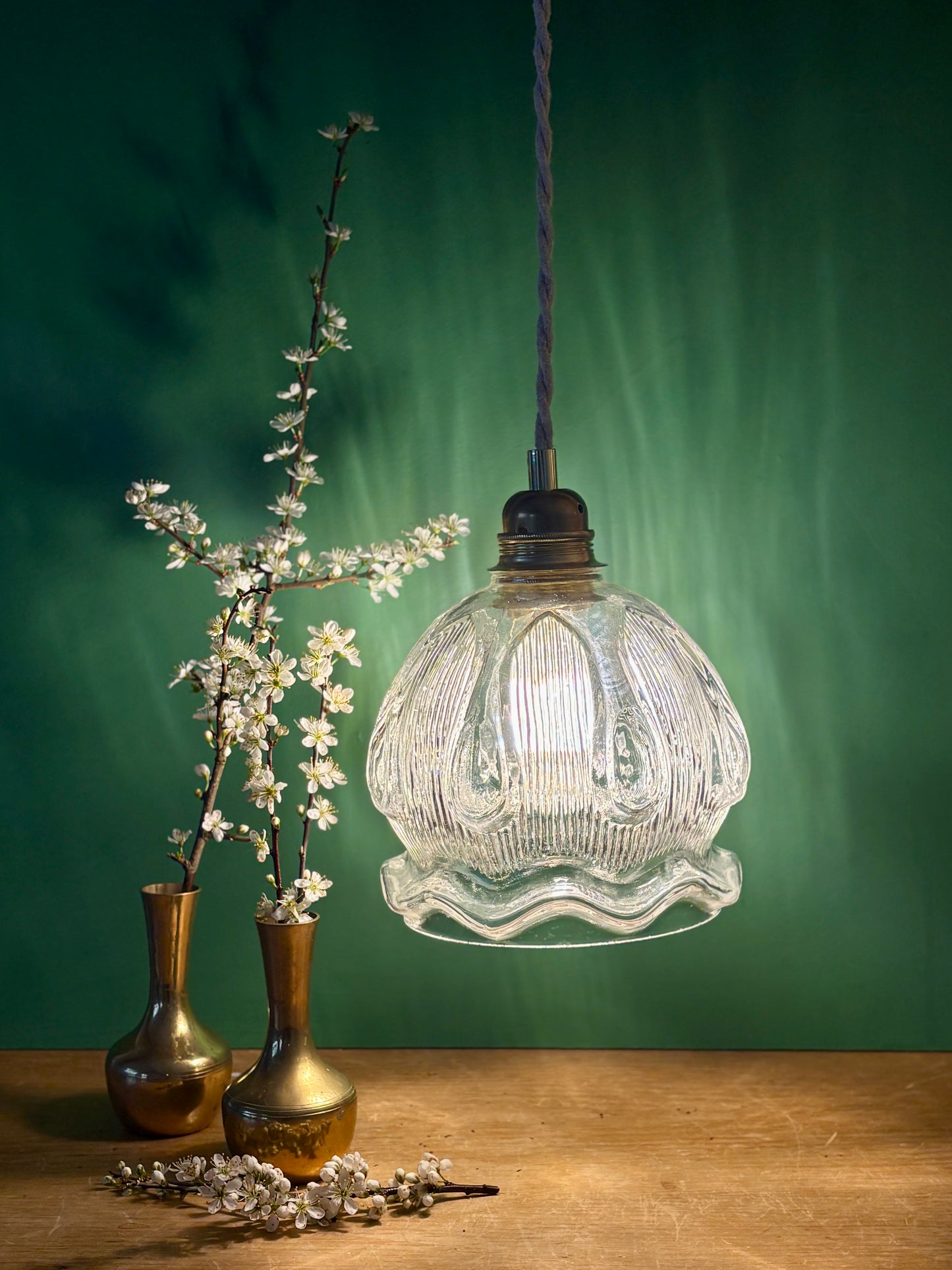 Suspension globe vintage en verre transparent