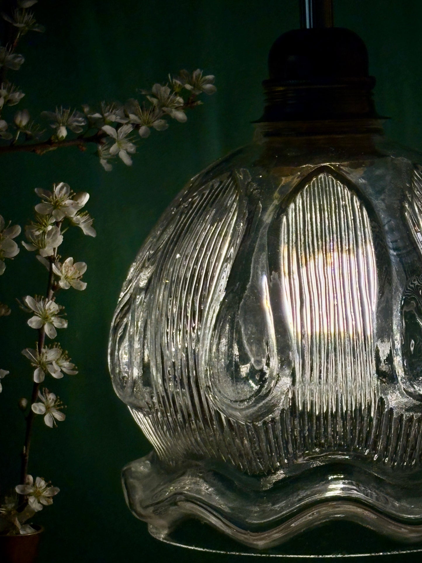 Suspension globe vintage en verre transparent