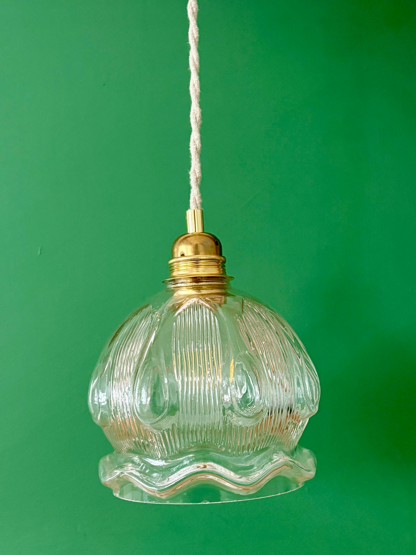 Suspension globe vintage en verre transparent