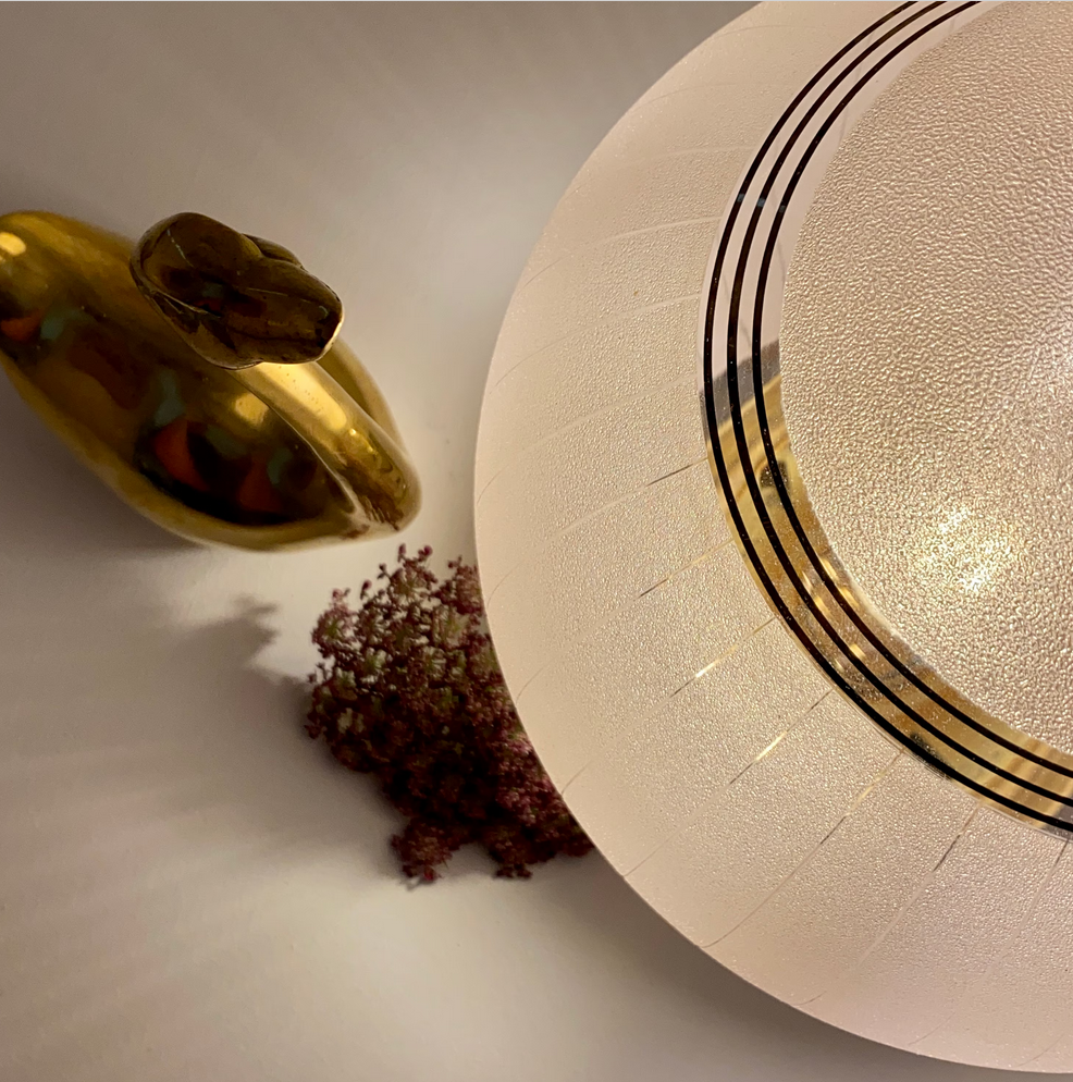 Lampe à poser globe vintage art déco en verre granité rose